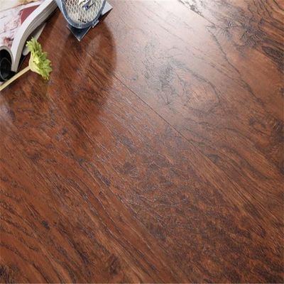 奧麗奇（Olychi）鎖扣PVC石塑地板 現(xiàn)代家居與商業(yè)空間的理想選擇